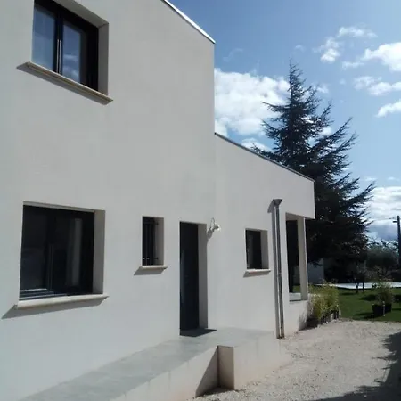 Villa De La Pinede ,5 Km D'avignon Les Angles (Gard)